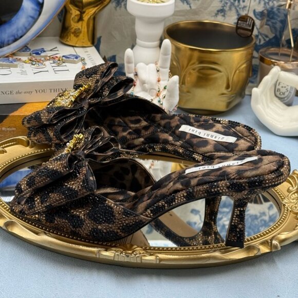 🆕 GIANNI BINI 🧿NWOB PeekaTwo Leopard Print Crystal Keyhole Ornament Sandal Sz8 - Picture 10 of 15